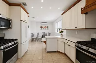 1 Butterman Pl, Monsey, NY 10952 - Photo 8