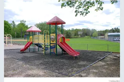 35 Bridge Street #B, Florida, NY 10921 - Photo 16