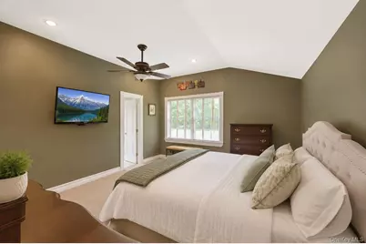 21 Wilson Avenue, Nesconset, NY 11767 - Photo 32