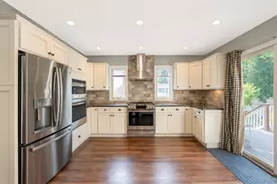 21 Wilson Ave, Nesconset, NY 11767 - Photo 10