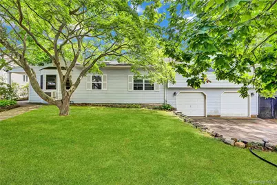 80 Broadway, Ronkonkoma, NY 11779 - Photo 2