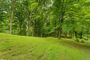 25 Cross Pond Rd, Pound Ridge, NY 10576 - Photo 22