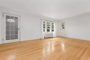 248-29 Cambria Ave, Little Neck, NY 11362 - Photo 6