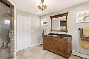 60 Hawthorne St, Selden, NY 11784 - Photo 20