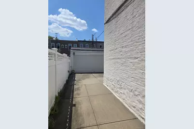 70-22 68th Street, Glendale, NY 11385 - Photo 16