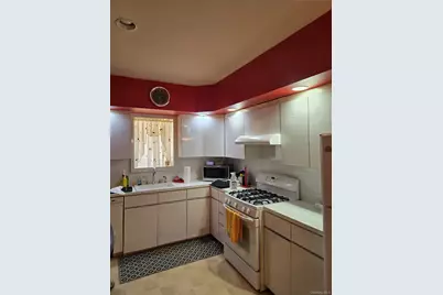 70-22 68th Street, Glendale, NY 11385 - Photo 2
