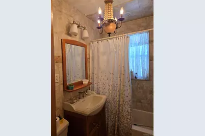 70-22 68th Street, Glendale, NY 11385 - Photo 8