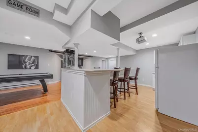 62 Ridgefield Dr, Shoreham, NY 11786 - Photo 34