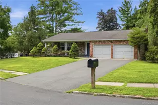 17 Little Brook Ln, New City, NY 10956 - Photo 2