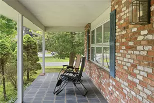 17 Little Brook Ln, New City, NY 10956 - Photo 4