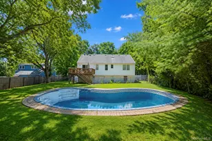71 Barton Ave, Patchogue, NY 11772 - Photo 32