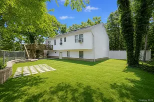 71 Barton Ave, Patchogue, NY 11772 - Photo 18