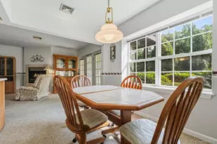 1002 Washington Green, New Windsor, NY 12553 - Photo 12