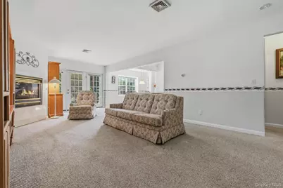 1002 Washington Green #AG2, New Windsor, NY 12553 - Photo 6