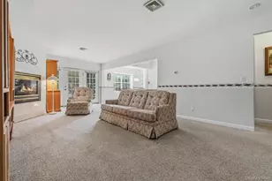 1002 Washington Green, New Windsor, NY 12553 - Photo 6