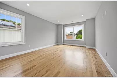 1586 Maeder Avenue, Merrick, NY 11566 - Photo 34
