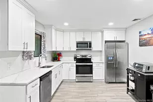 15 Seaside Ave, Sound Beach, NY 11789 - Photo 6