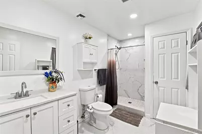 15 Seaside Avenue, Sound Beach, NY 11789 - Photo 12