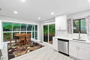 15 Seaside Ave, Sound Beach, NY 11789 - Photo 8
