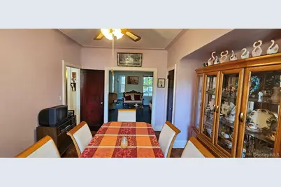 7854 75th Street, Glendale, NY 11385 - Photo 6