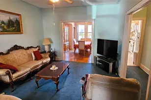 78-54 75th St, Glendale, NY 11385 - Photo 4