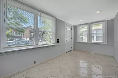 1736 Parkview Avenue, Bronx, NY 10461 - Photo 4