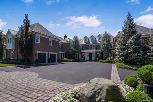 18 Gwynne Rd, Melville, NY 11747 - Photo 2