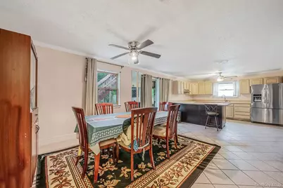 107 Cedar Oaks Avenue, Farmingville, NY 11738 - Photo 20
