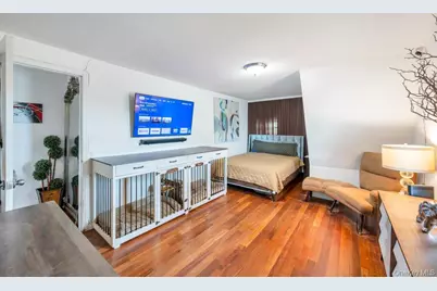 573 Miller Avenue, Freeport, NY 11520 - Photo 18