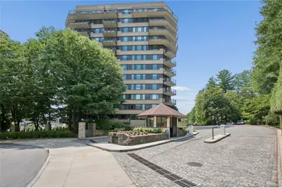 25 Rockledge Avenue #PH11, White Plains, NY 10601 - Photo 22