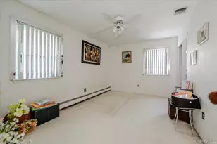 719 Hungry Harbor Rd, Valley Stream, NY 11581 - Photo 22