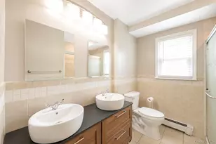 5 Tyler Ave, Hempstead, NY 11550 - Photo 18