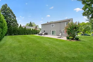 8 Yates Ln, Jericho, NY 11753 - Photo 26