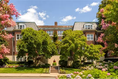 2 Chateaux Circle #2E, Scarsdale, NY 10583 - Photo 1