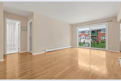 8 Colonial Road #36, Beacon, NY 12508 - Photo 6