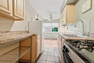 8 Colonial Rd, Beacon, NY 12508 - Photo 12