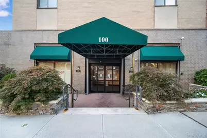 100 E Hartsdale Avenue #6LW, Hartsdale, NY 10530 - Photo 1