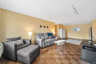 100 E Hartsdale Ave, Hartsdale, NY 10530 - Photo 8