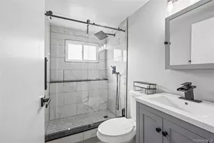 78 Circle Dr N, Patchogue, NY 11772 - Photo 10