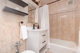 12 Westchester Ave, White Plains, NY 10601 - Photo 8
