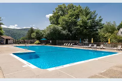 6 Burnham Court, Fishkill, NY 12524 - Photo 36