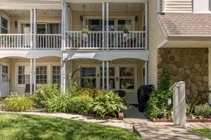 6 Burnham Ct, Fishkill, NY 12524 - Photo 2