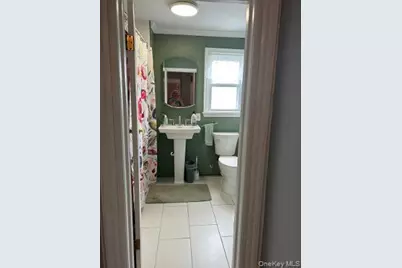 54 Catherine Street, Valley Stream, NY 11581 - Photo 28