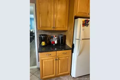 54 Catherine Street, Valley Stream, NY 11581 - Photo 12