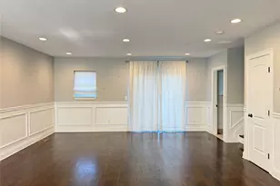318 Cross St, Westbury, NY 11590 - Photo 2