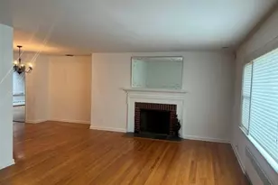 126 Hillside Ave, Manhasset, NY 11030 - Photo 6