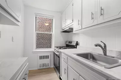 125 Bronx River Road #7A, Yonkers, NY 10704 - Photo 6