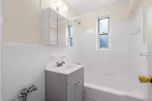 125 Bronx River Rd, Yonkers, NY 10704 - Photo 10