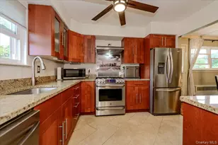 3 Ronald Ln, Sayville, NY 11782 - Photo 6