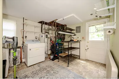 3 Ronald Lane, Sayville, NY 11782 - Photo 16